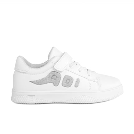 4fe90aeae0c7556c2b164ed55a9059df